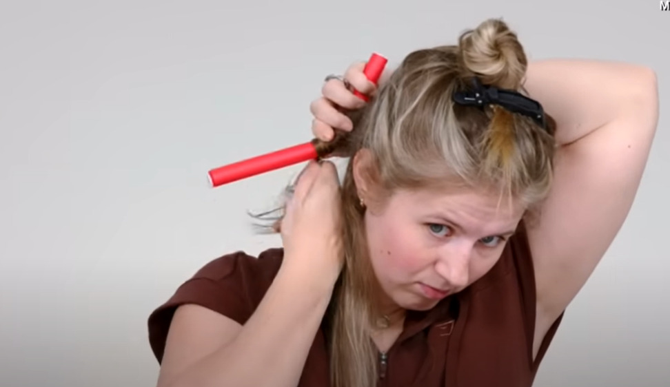 Wrapping the section of hair