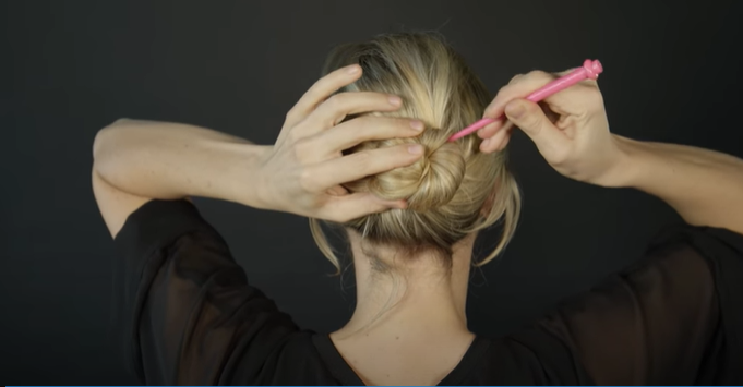 Insert the hair stick